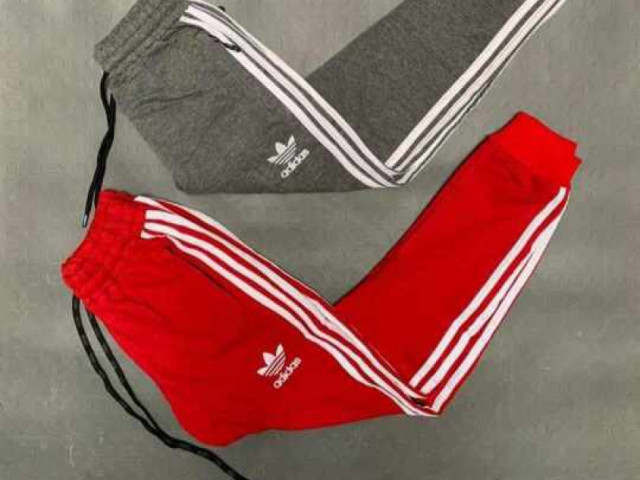 Fatos Adidas originais, Roupa, Bissau