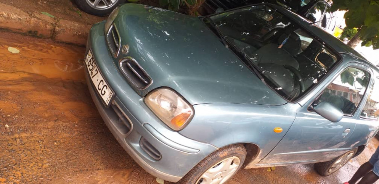 Nissan Micra, Carros, Bissau