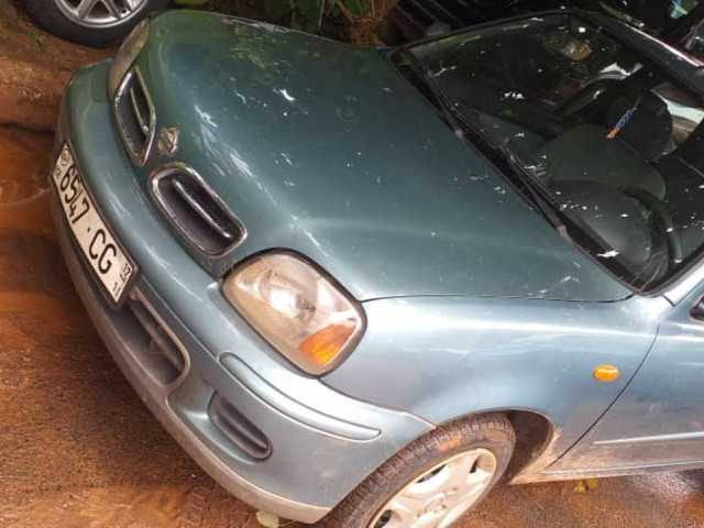 Nissan Micra, Carros, Bissau