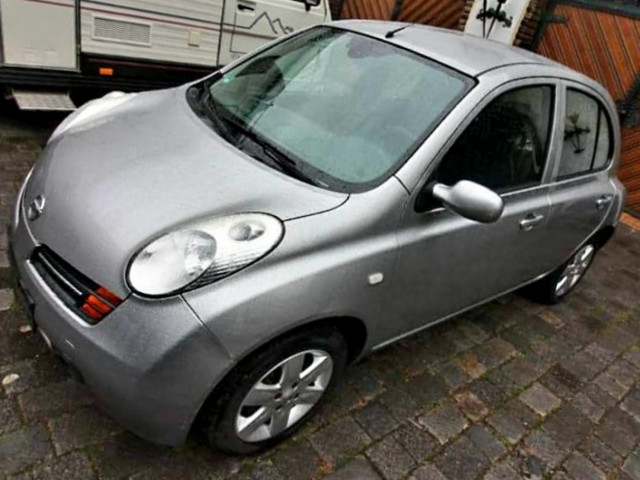 Nissan Micra, Carros, Bissau