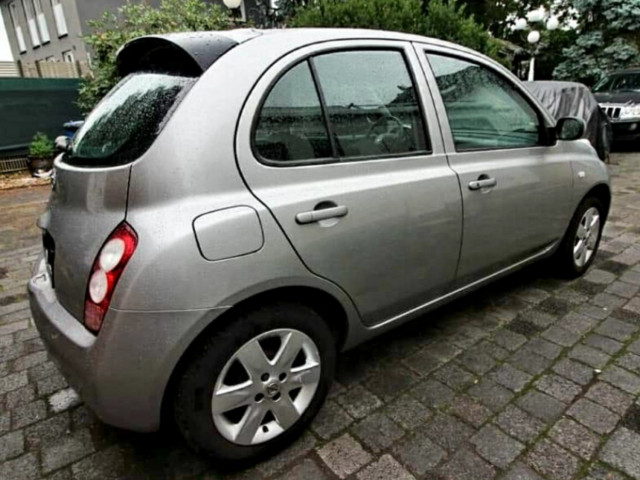 Nissan Micra, Carros, Bissau