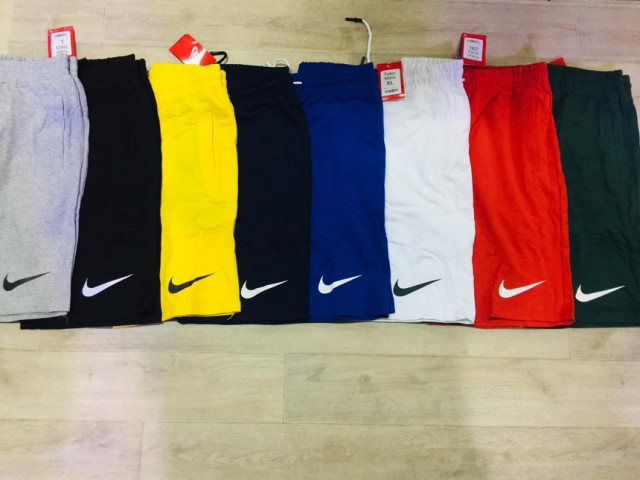 Roupas de qualidade, Roupa, Bissau