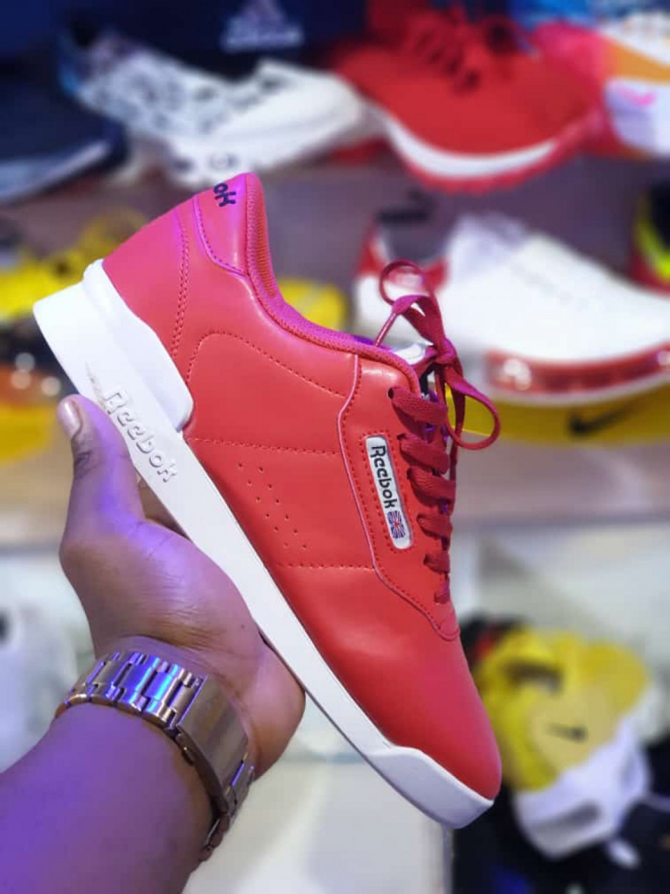 Tenis Nike, Calçado, Bissau