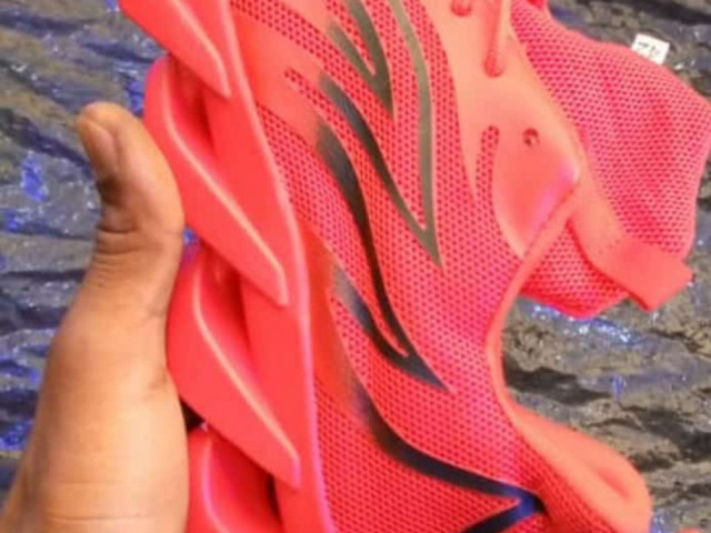 Tenis Nike, Calçado, Bissau