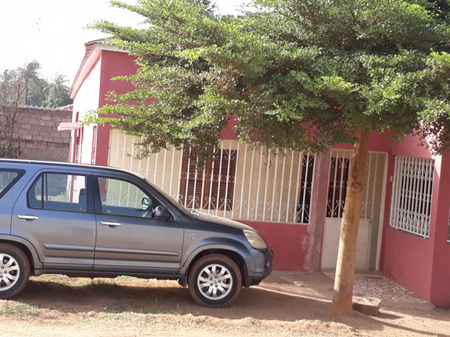 Honda CR-V, Carros, Bissau