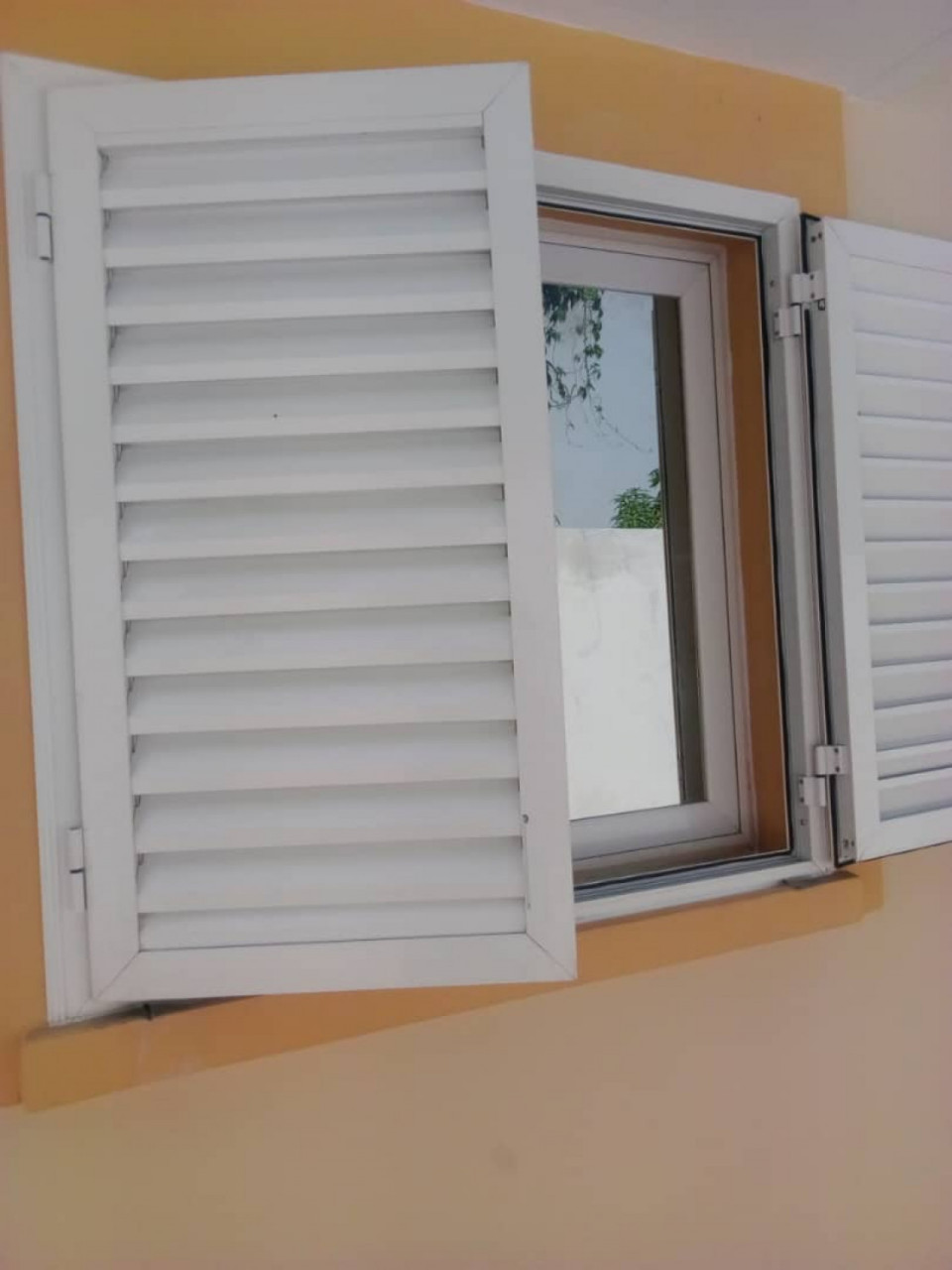Janelas aluminio, Portas - Janelas, Bissau