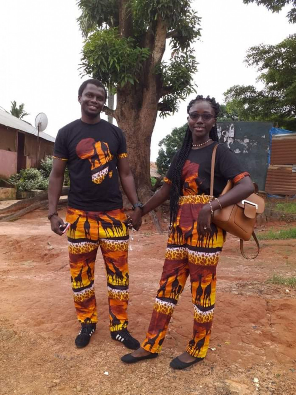Moda na onda, Roupa, Bissau