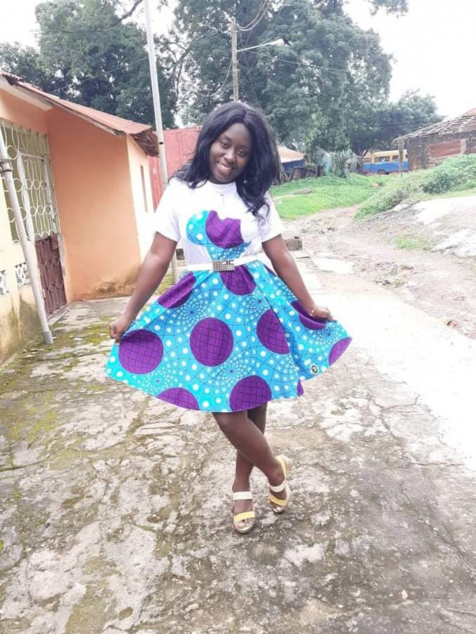 Moda na onda, Roupa, Bissau