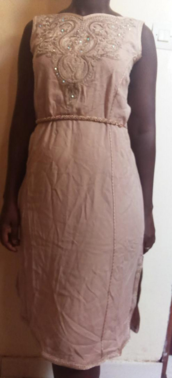 Vestido maroquino, Roupa, Bissau