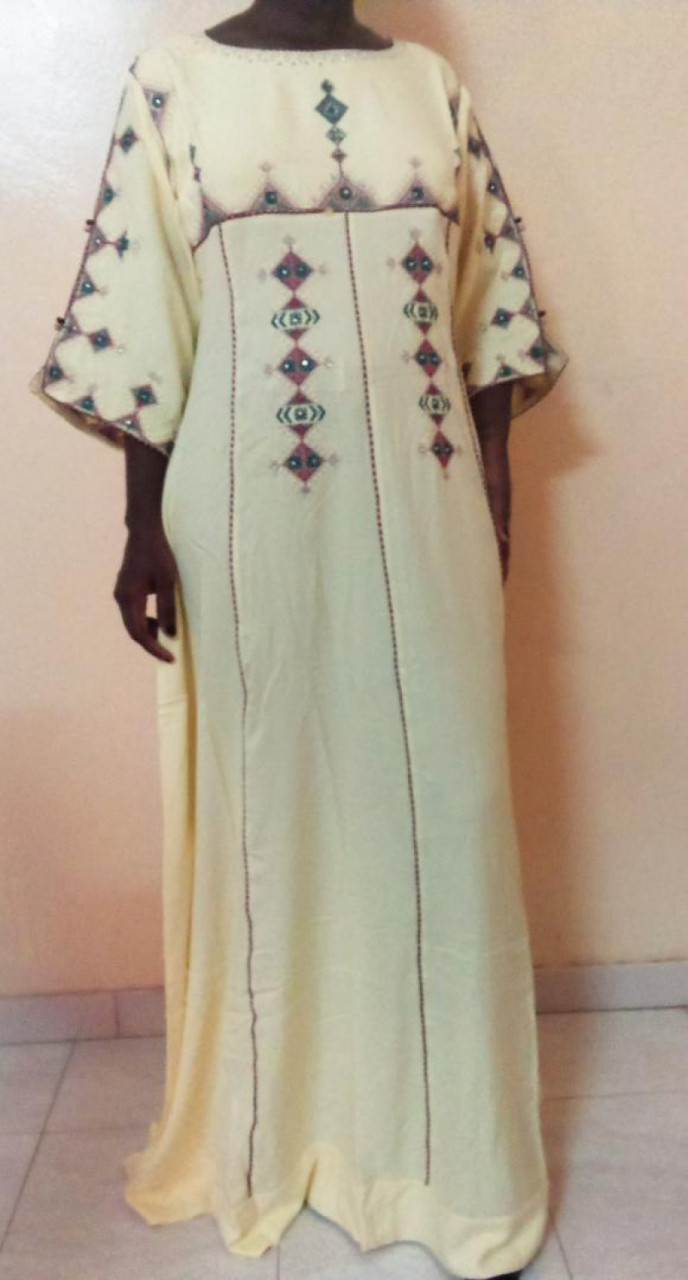 Vestido maroquino, Roupa, Bissau