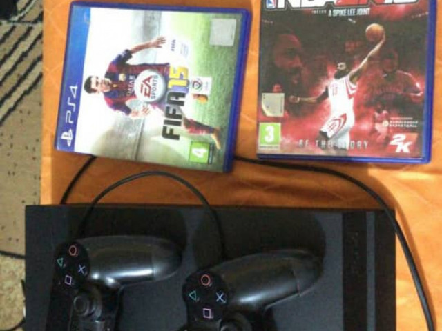 PlayStation 4, Video Games - Consolas, Bissau