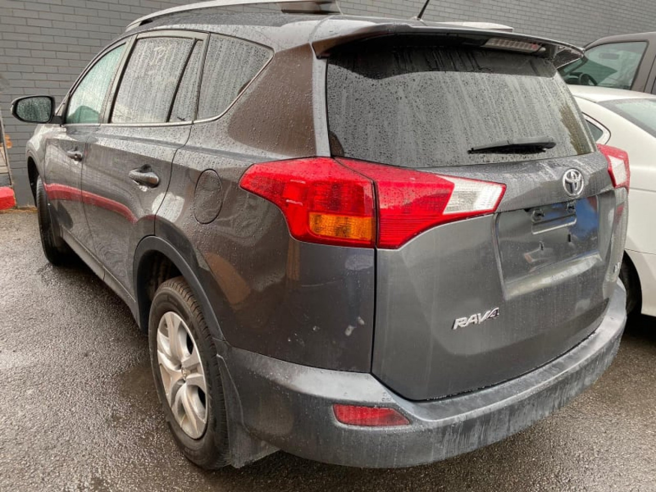 Toyota Rav4, Carros, Bissau