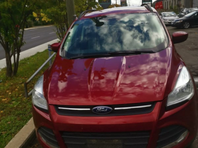 Ford Escape, Carros, Bissau