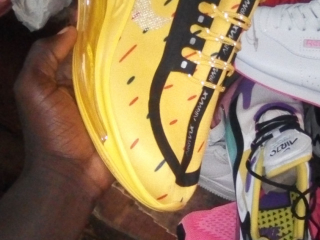 Tenis Nike, Calçado, Bissau