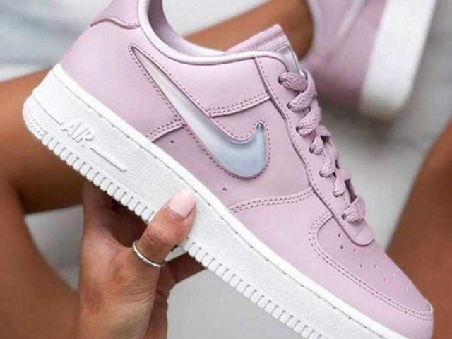 Tenis Nike, Calçado, Bissau