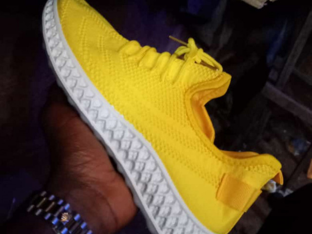 Tenis Nike, Calçado, Bissau