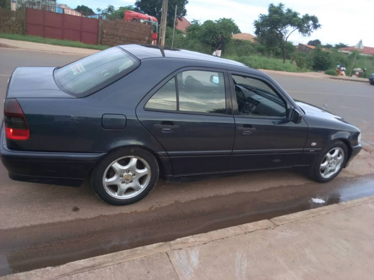 Mercedes-Benz C-Class ELEGANCE, Carros, Bissau