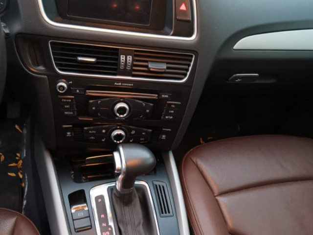 Audi Q5, Carros, Bissau
