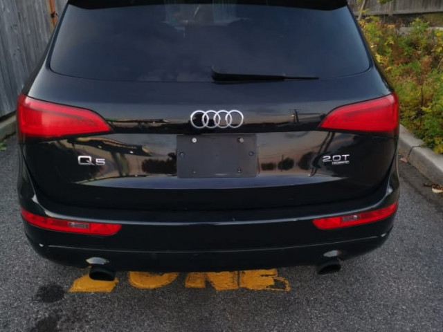 Audi Q5, Carros, Bissau