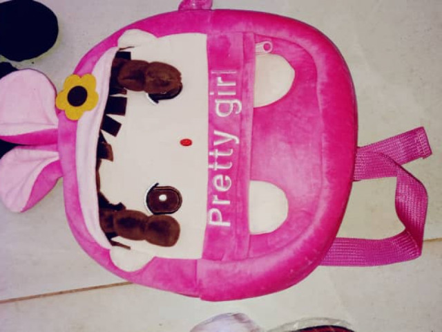 Mochila, Outro para Bebé e Criança, Bissau