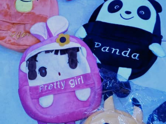 Mochila, Outro para Bebé e Criança, Bissau