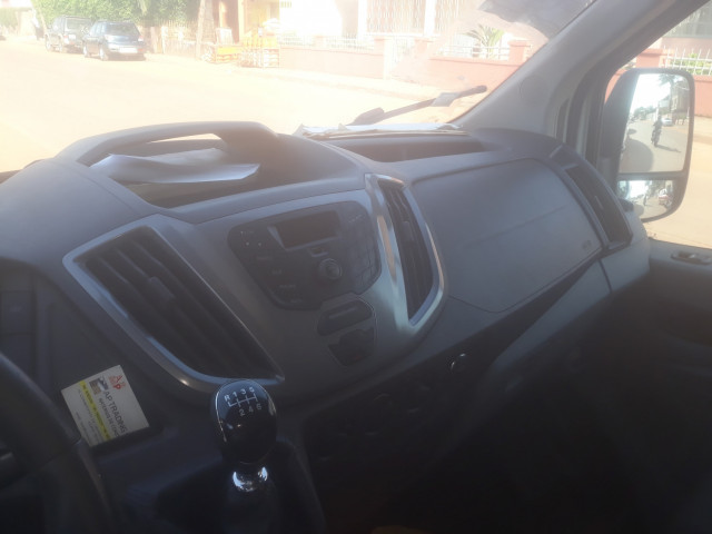 Ford Transit Frigorifico, Carros, Bissau