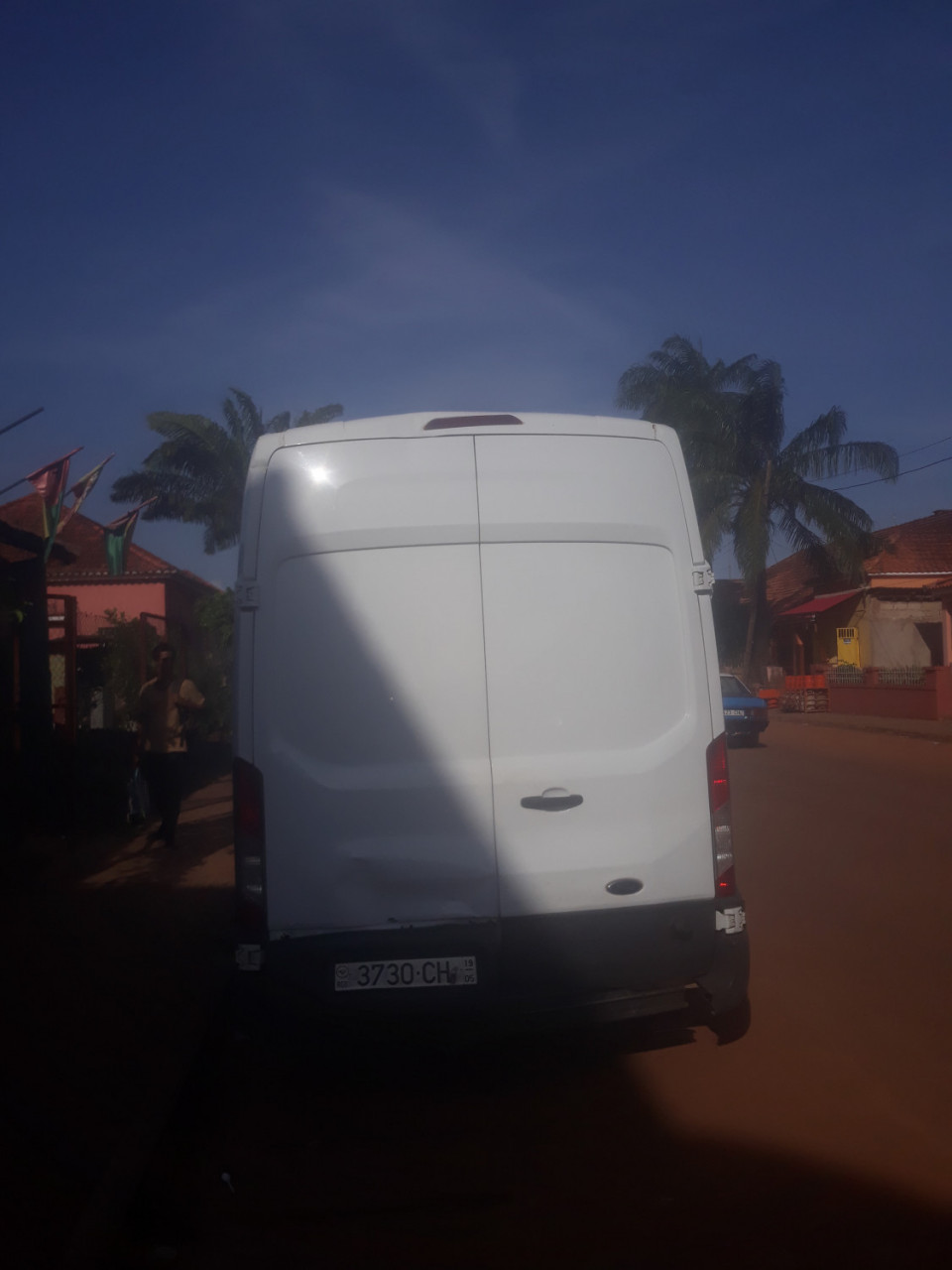 Ford Transit Frigorifico, Carros, Bissau