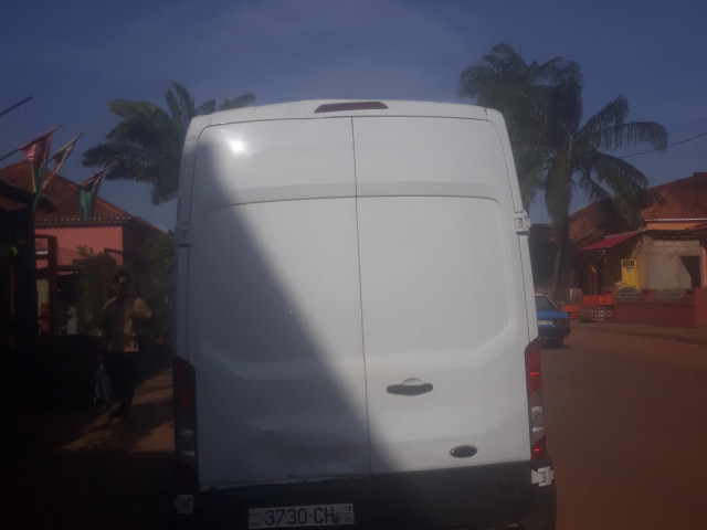 Ford Transit Frigorifico, Carros, Bissau