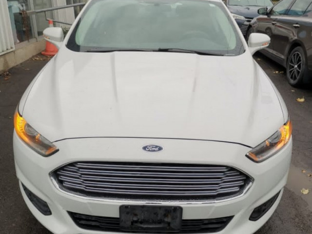 Ford Fusion, Carros, Bissau