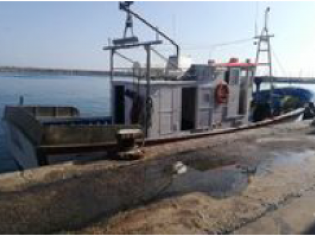 Barco de Pesca Costeira, Barcos - Embarcações, Bissau