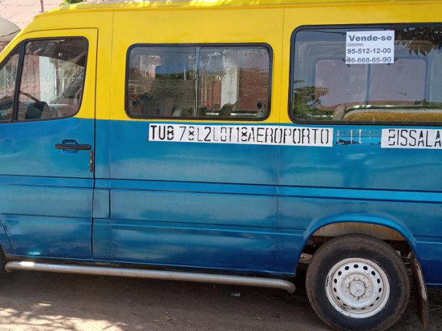 Mercedes-Benz Sprinter, Camiões - Autocarros, Bissau