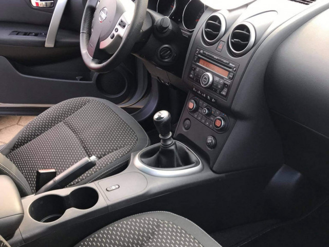 Nissan Qashqai, Carros, Bissau