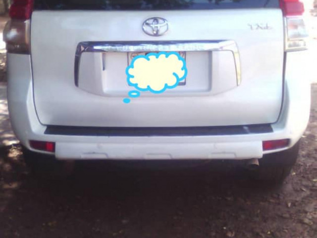 Toyota Prado, Carros, Bissau