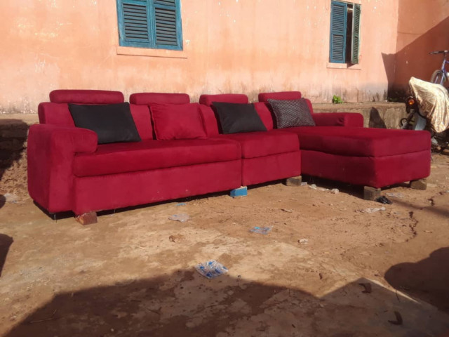 Sofa personalizado, Camas - Poltronas, Bissau