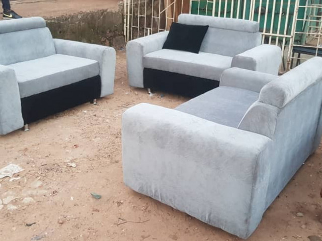 Sofa a maneira personalizado, Camas - Poltronas, Bissau