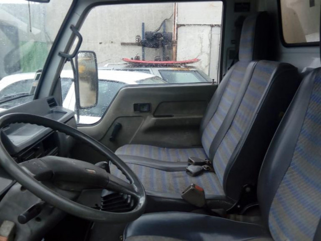 MITSUBISHI CANTER, Camiões - Autocarros, Cacheu
