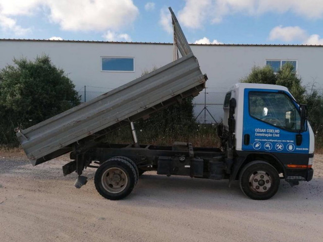 MITSUBISHI CANTER, Camiões - Autocarros, Cacheu