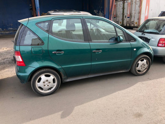 Mercedes Benz A170, Carros, Bissau
