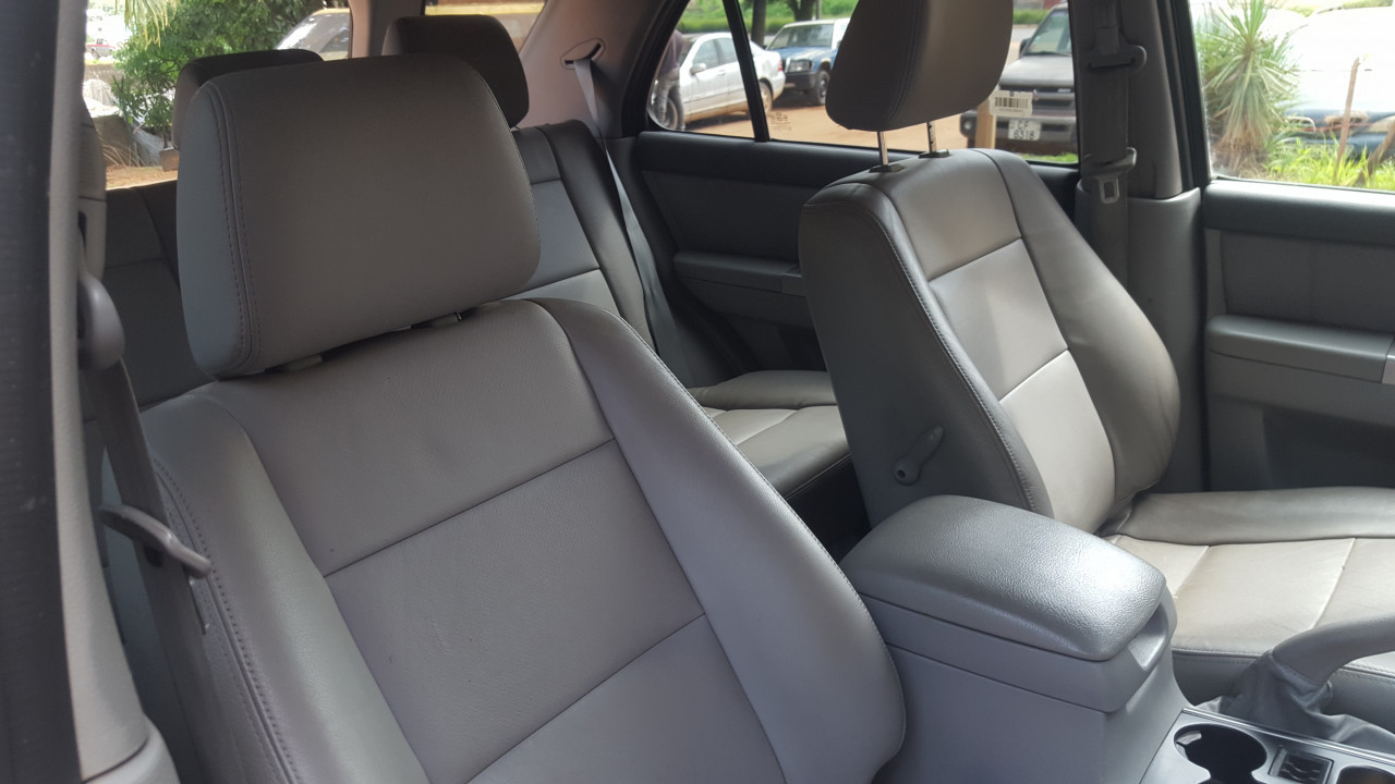 KIA Sorento, Carros, Bissau