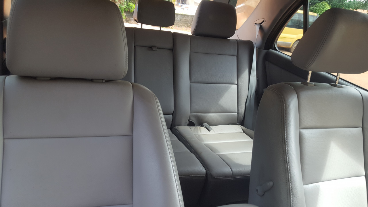 KIA Sorento, Carros, Bissau