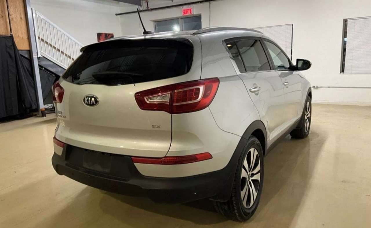 Kia Sportage, Carros, Bissau