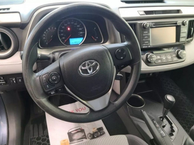 Toyota Rav4, Carros, Bissau