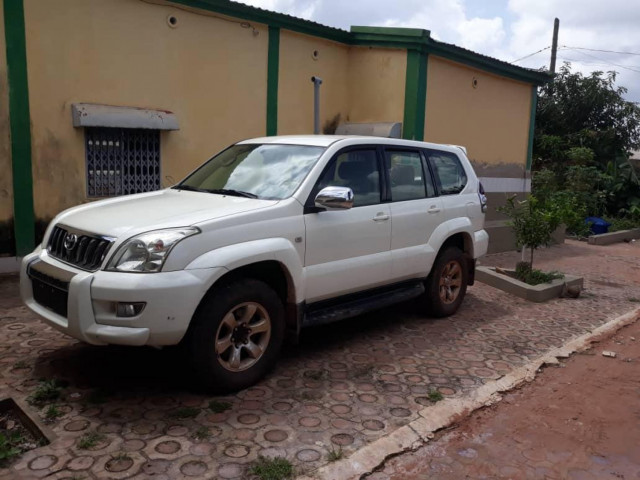 Toyota Prado, Carros, Bissau