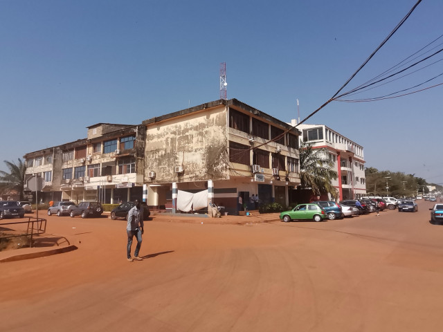 Casa a Bissau, Casas, Bissau