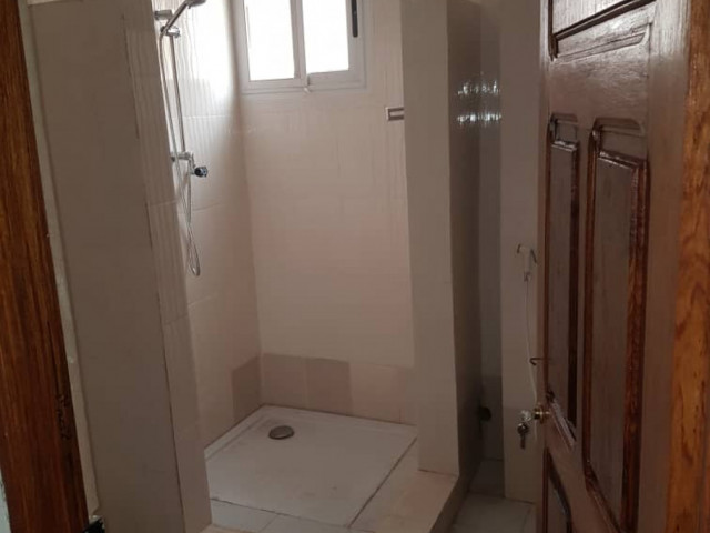Casa a Bissau, Casas, Bissau