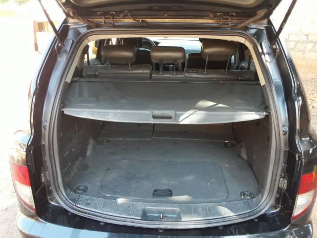 Ssangyong Rexton, Carros, Bissau