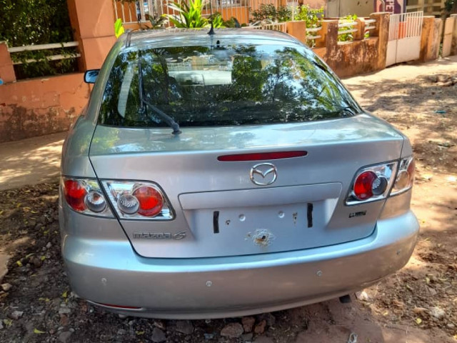 Mazda 6, Carros, Bissau