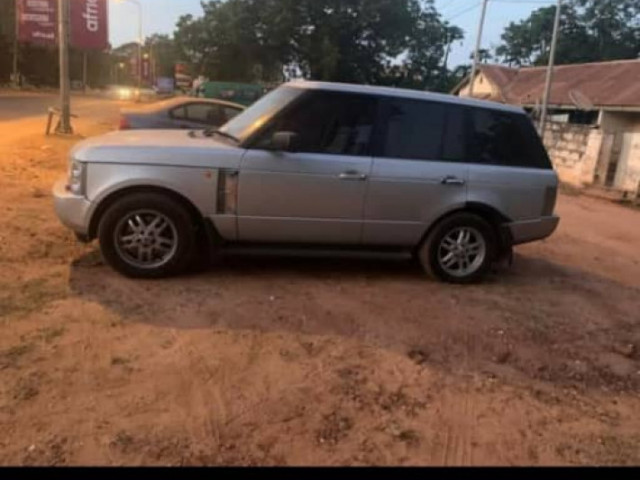 Land Rover, Carros, Bissau