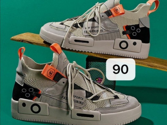 Tenis Nike, Calçado, Bissau