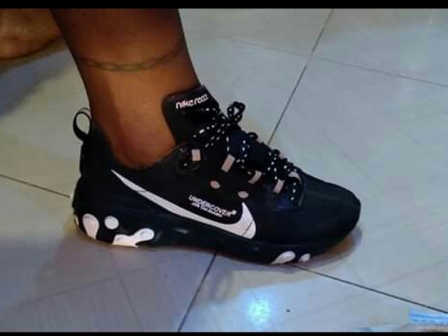 Tenis Nike, Calçado, Bissau
